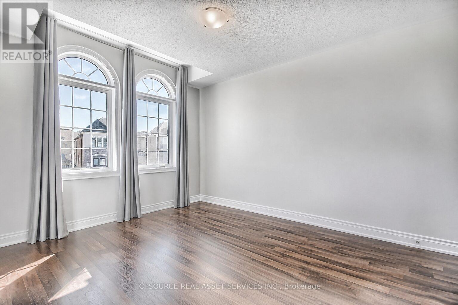 739 Clifford Perry Place, Newmarket, Ontario  L3X 0J3 - Photo 23 - N13175284