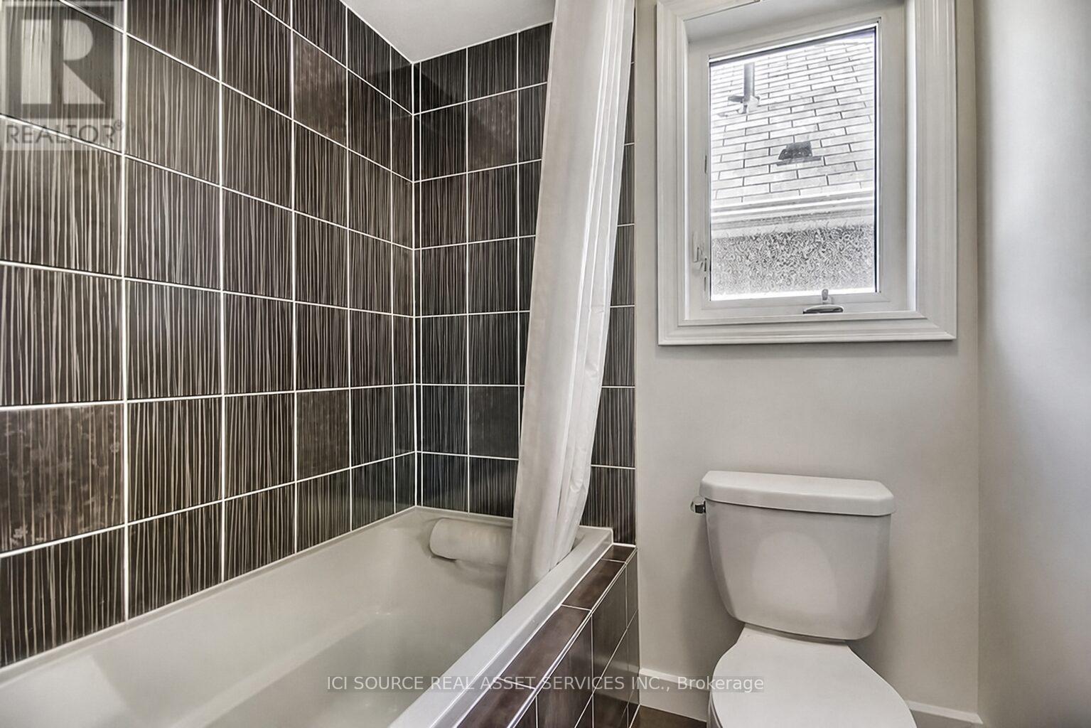 739 Clifford Perry Place, Newmarket, Ontario  L3X 0J3 - Photo 26 - N13175284