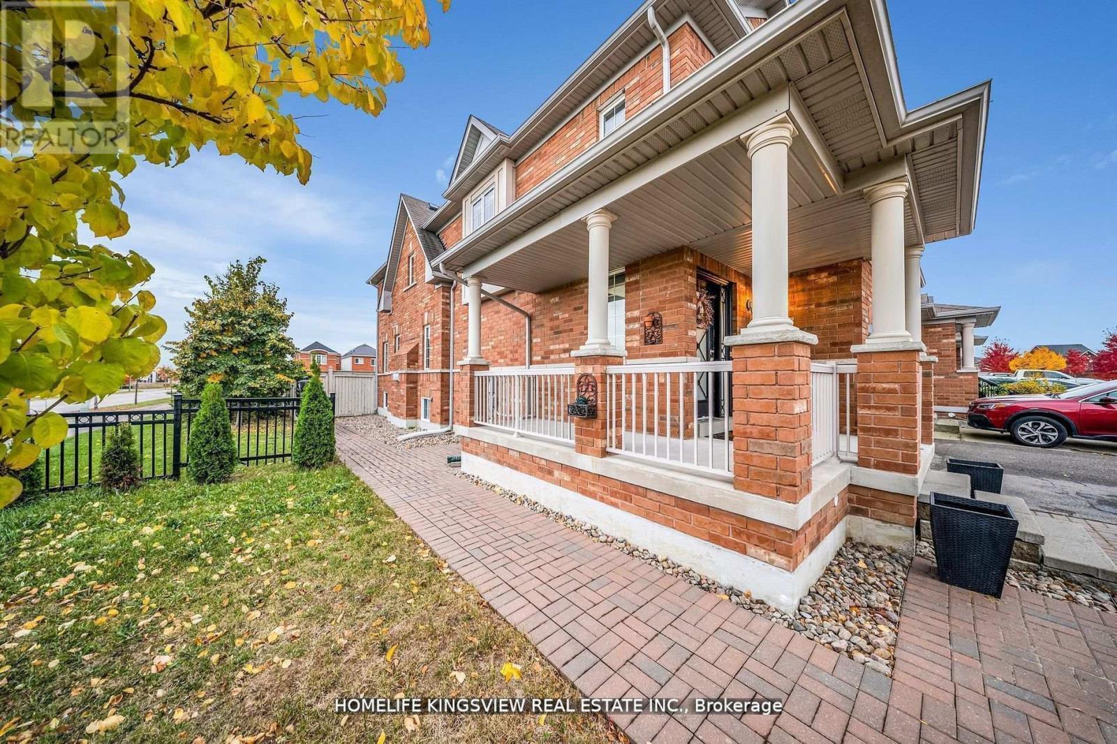 241 Canada Drive, Vaughan, Ontario  L4H 0K2 - Photo 5 - N13175290