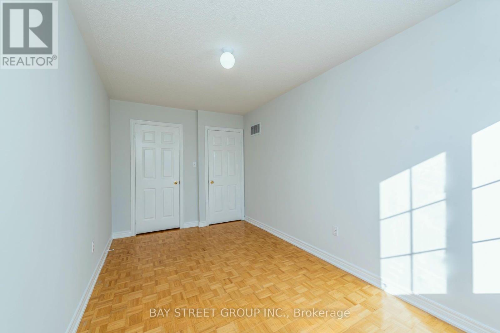 130 Royal Appian Crescent, Vaughan, Ontario  L4K 5L7 - Photo 12 - N13175302