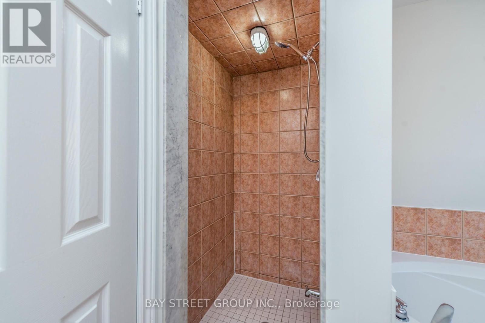 130 Royal Appian Crescent, Vaughan, Ontario  L4K 5L7 - Photo 25 - N13175302