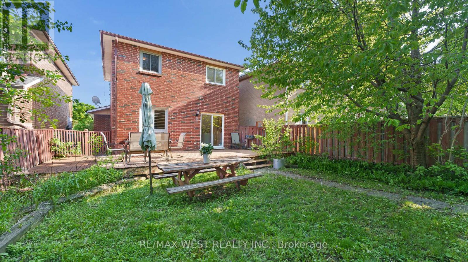 48 Gray Crescent, Richmond Hill, Ontario  L4C 5V5 - Photo 31 - N13175354