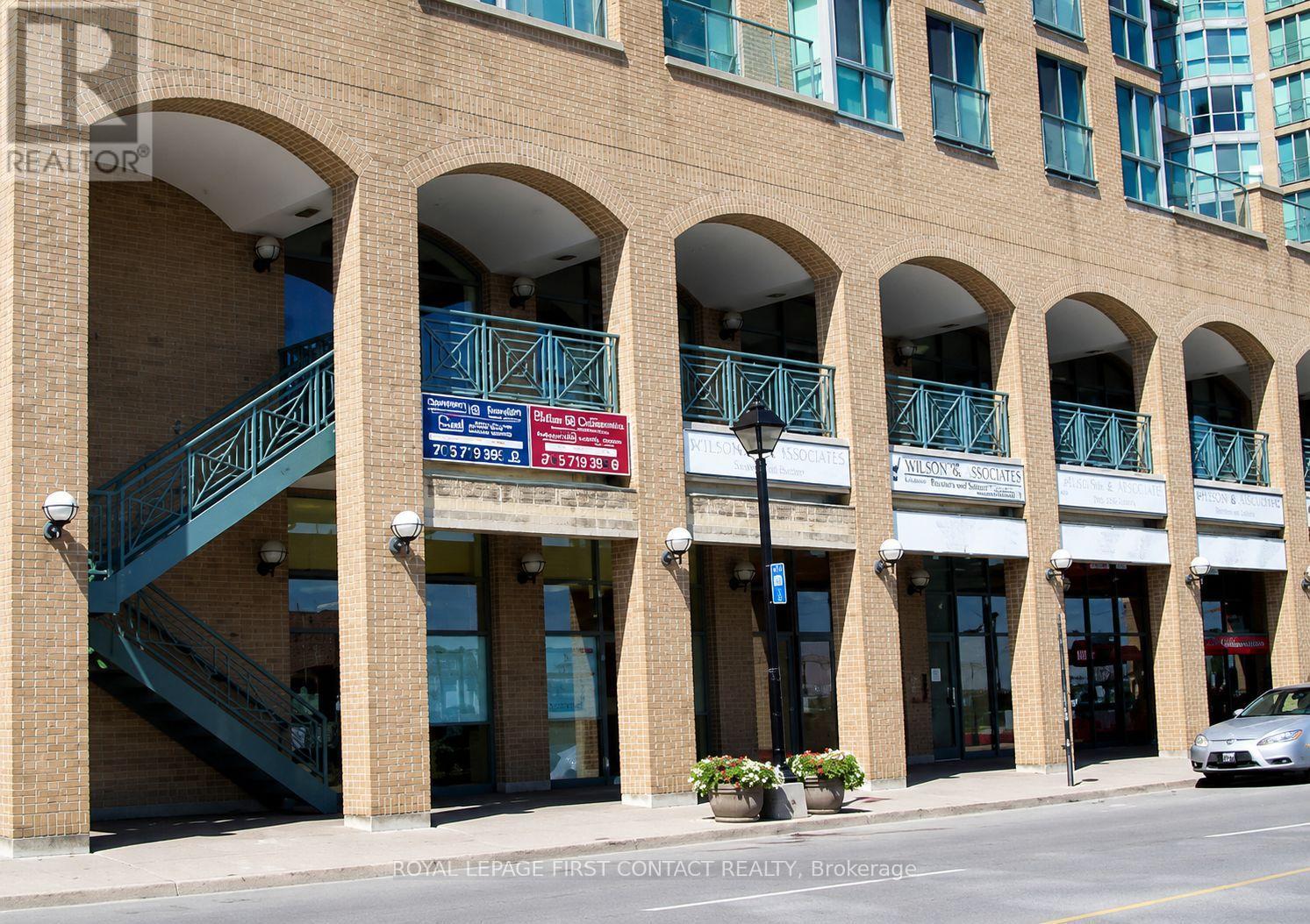 206 - 140 DUNLOP STREET E, Barrie, Ontario