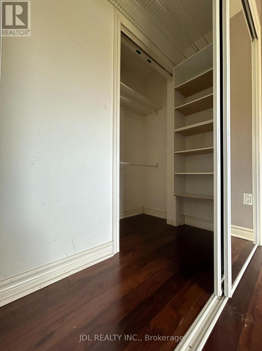 Main Floor - 23 Pineway Blvd Boulevard, Toronto, Ontario  M2H 1A3 - Photo 17 - C13132086