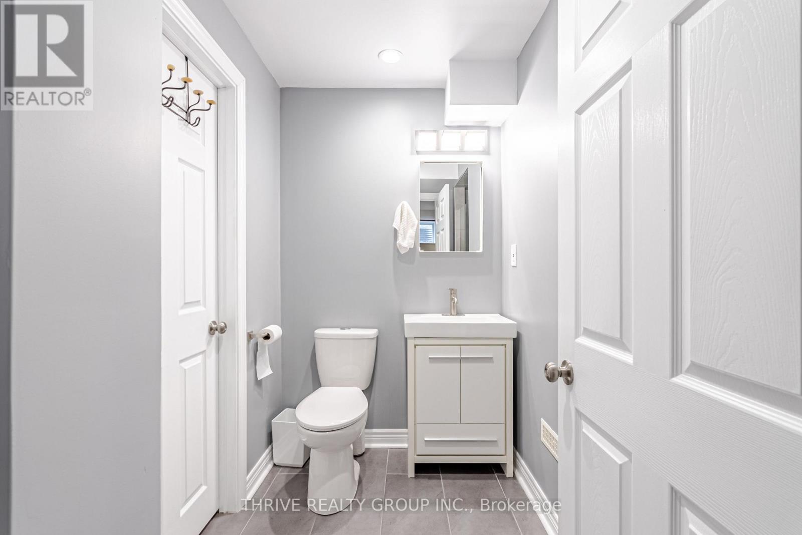 2374 Meadowgate Boulevard, London South, Ontario N6M 1L7 - Photo 36 - X13175472