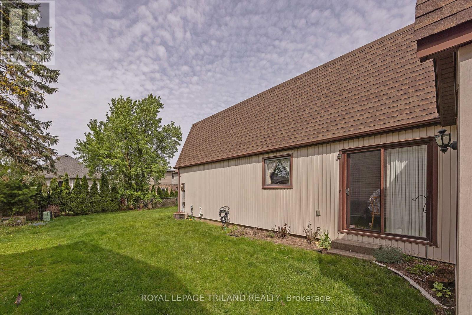 1697 Aldersbrook Road, London North, Ontario  N6G 3B7 - Photo 16 - X13175490