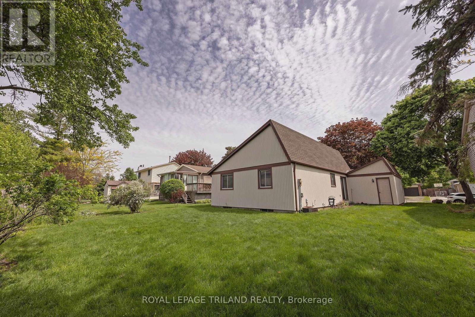 1697 Aldersbrook Road, London North, Ontario  N6G 3B7 - Photo 18 - X13175490