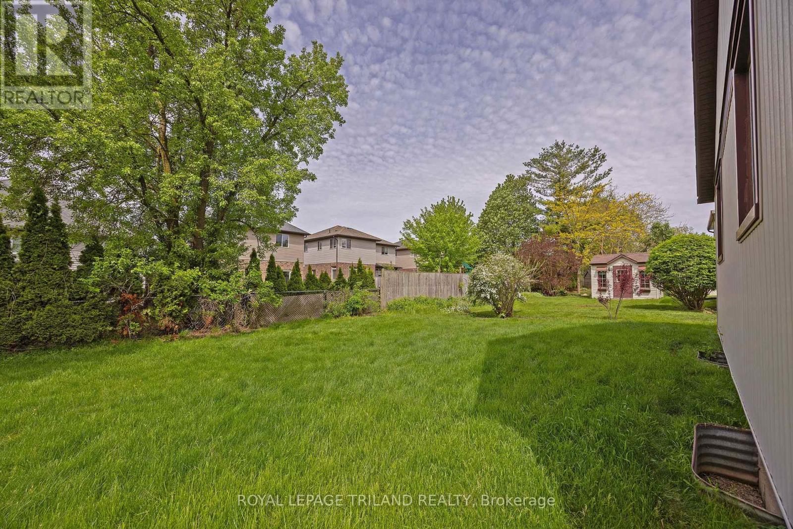 1697 Aldersbrook Road, London North, Ontario  N6G 3B7 - Photo 20 - X13175490