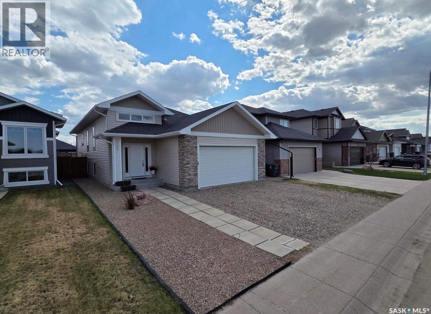 940 Rock Hill Lane, Martensville, Saskatchewan  S0K 0A2 - Photo 37 - SK037128