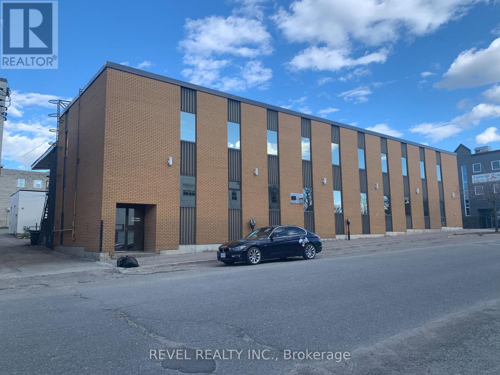 126 Third Avenue, Timmins, Ontario  P4N 1C5 - Photo 3 - T13175550
