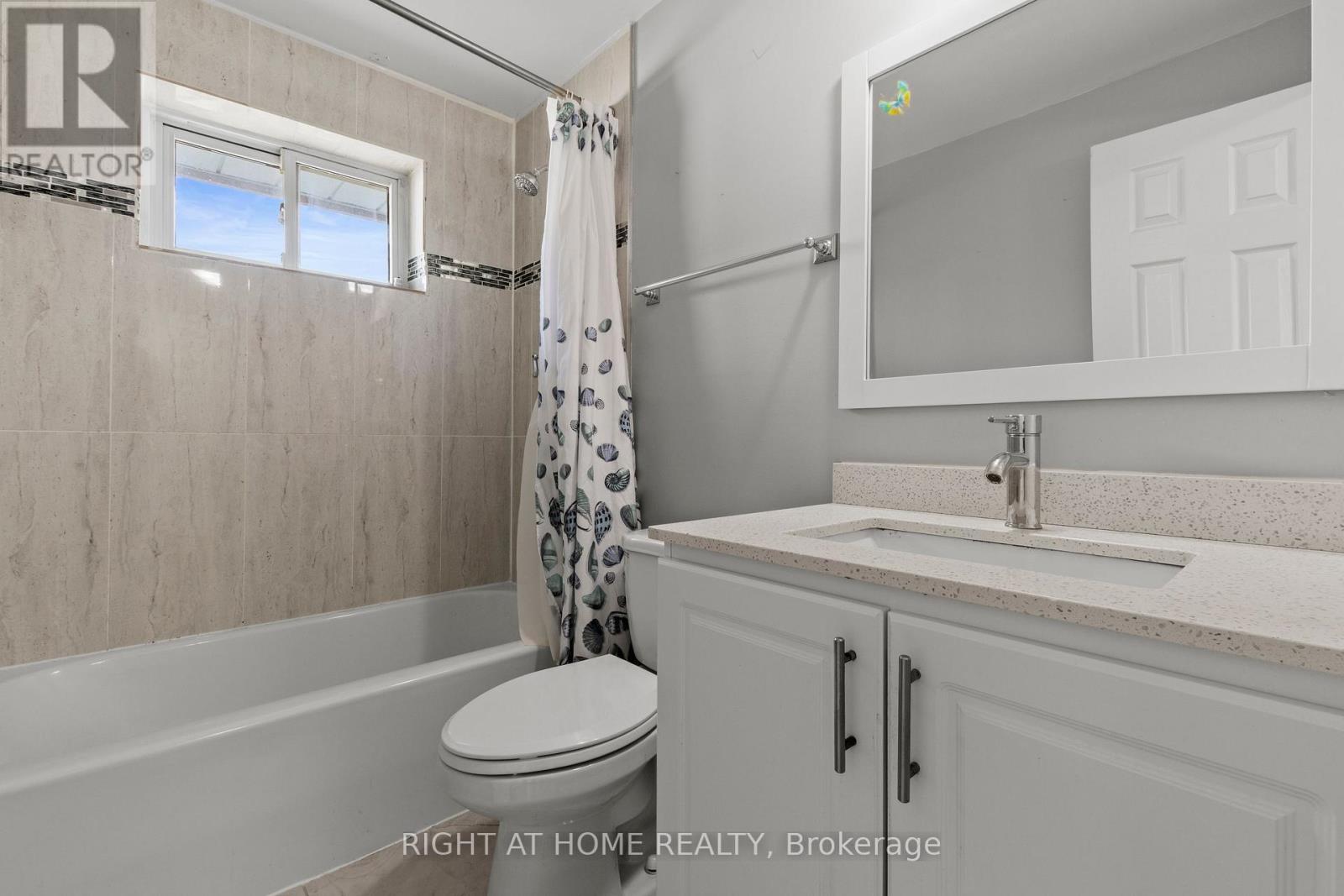 9 Highland Trail, Brampton, Ontario  L6S 1P4 - Photo 24 - W13175228