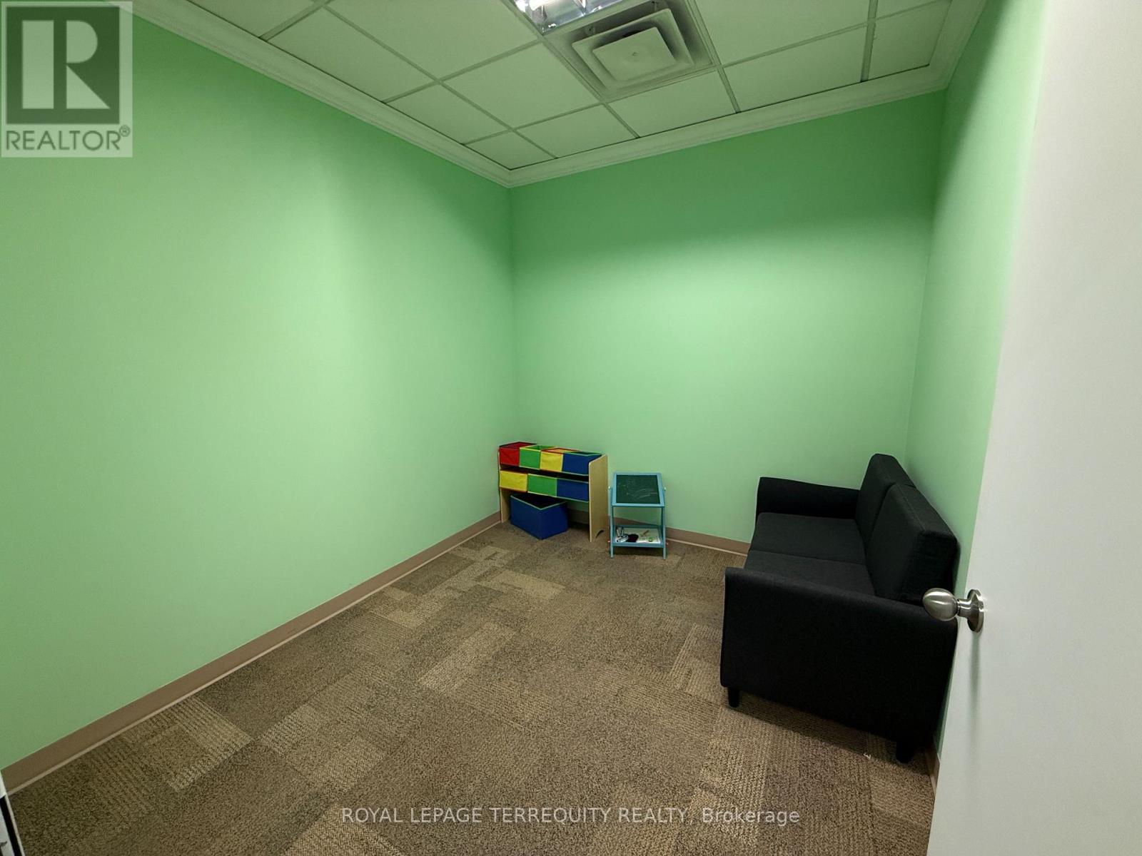 200 - 4101 Steeles Avenue W, Toronto, Ontario  M3N 1V7 - Photo 4 - W13175348