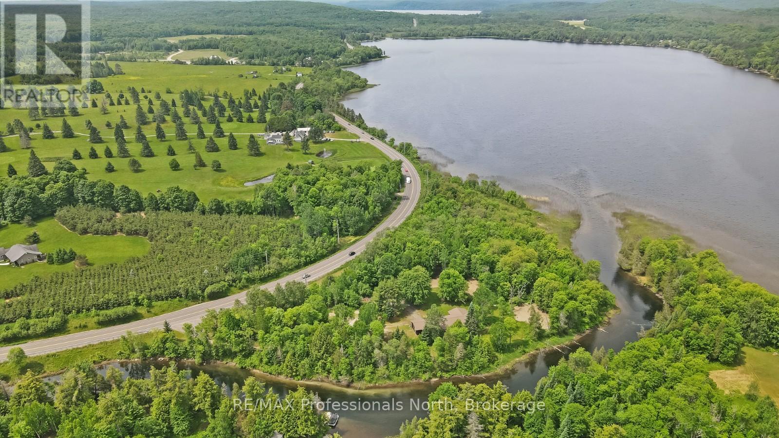 11601 Highway 118 Highway, Dysart Et Al, Ontario  K0M 1S0 - Photo 33 - X12839488