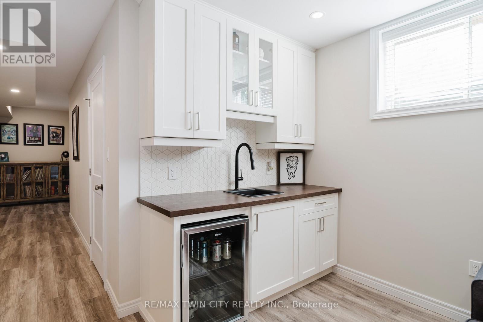 597 Sundew Drive, Waterloo, Ontario  N2V 0B9 - Photo 35 - X13175278