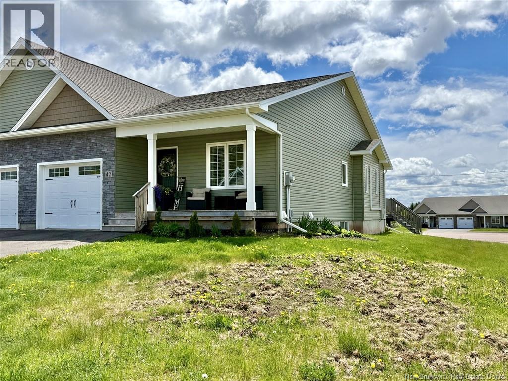 42 Auberry Street, Moncton, New Brunswick  E1G 5V2 - Photo 1 - NB135137