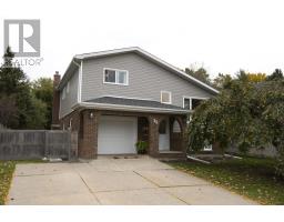 55 Country Club PL, Sault Ste. Marie, Ontario