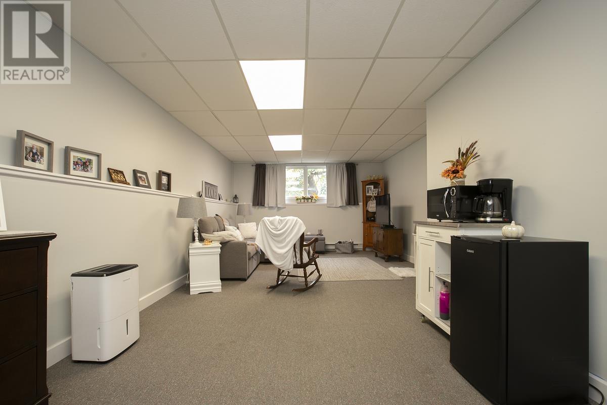 55 Country Club Pl, Sault Ste. Marie, Ontario  P6A 5Z8 - Photo 43 - SM261172