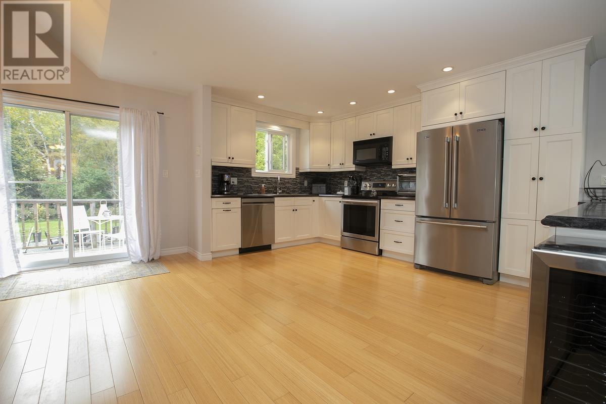 55 Country Club Pl, Sault Ste. Marie, Ontario  P6A 5Z8 - Photo 22 - SM261172