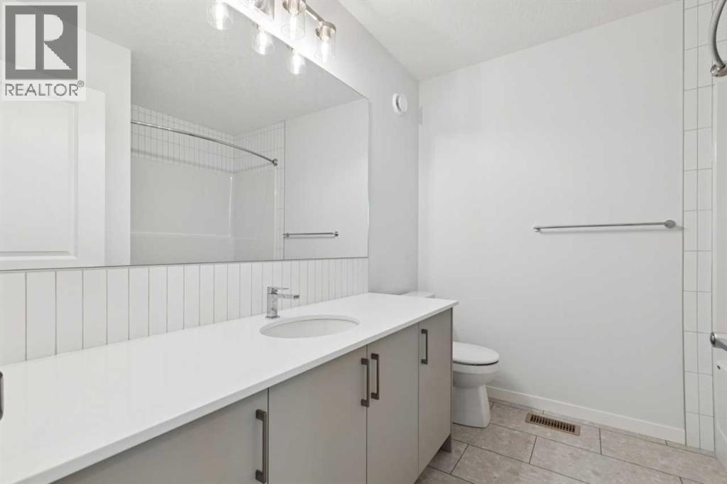 74 Lucas Heath NW, Calgary, Alberta  T3P 2Y2 - Photo 28 - A2303606