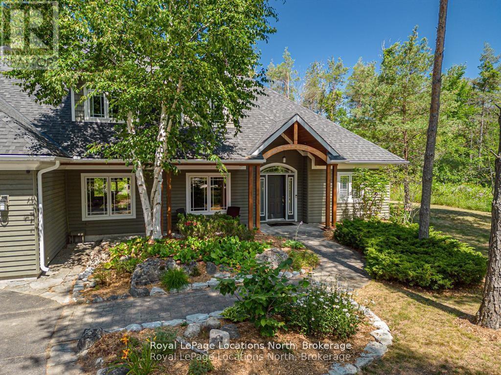 6 Alpine Court, Collingwood, Ontario  L9Y 4W7 - Photo 4 - S13175368