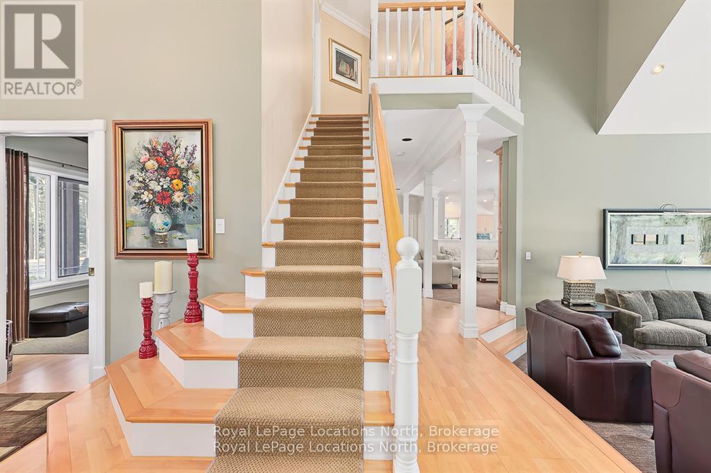 6 Alpine Court, Collingwood, Ontario  L9Y 4W7 - Photo 7 - S13175368