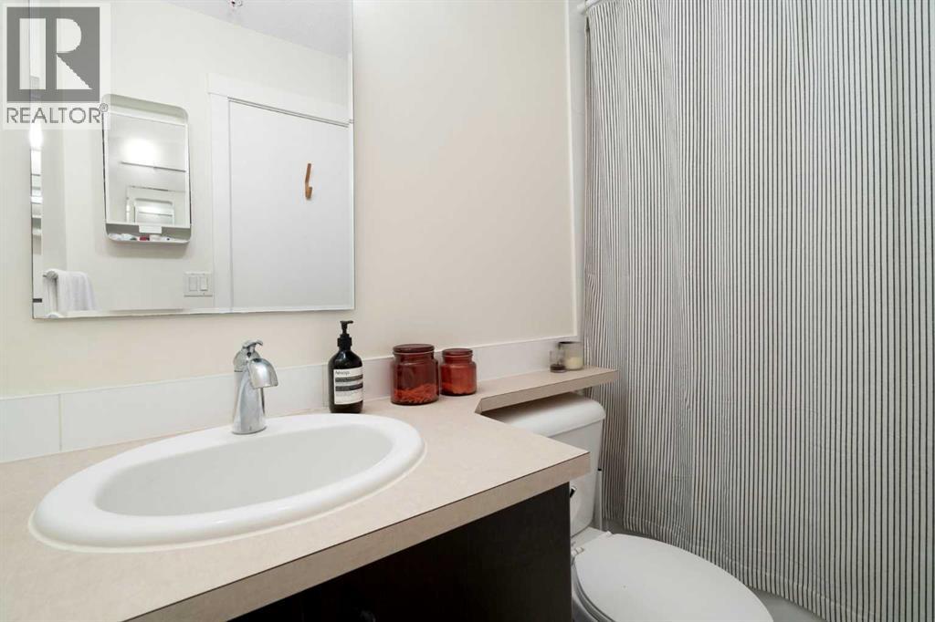 406, 830 Centre Avenue NE, Calgary, Alberta  T2E 9C3 - Photo 24 - A2292642