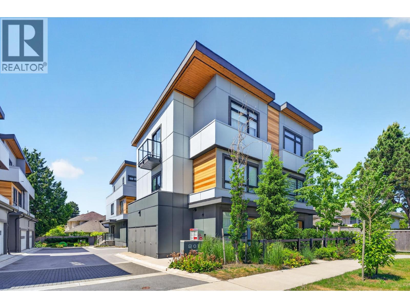 1 9099 No. 2 Road, Richmond, British Columbia  V7E 2C6 - Photo 2 - R3127701