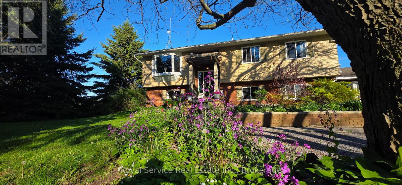 2021 COUNTY  3 ROAD, Prince Edward County, Ontario