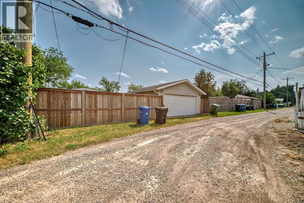 5519 Buckthorn Road NW, Calgary, Alberta  T2K 2Y6 - Photo 40 - A2300683