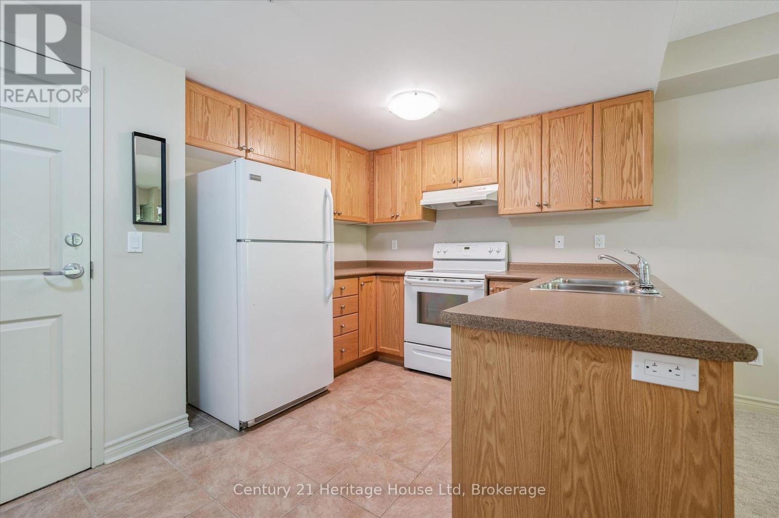 407 - 625 St David Street S, Centre Wellington, Ontario  N1M 0A8 - Photo 9 - X13175424