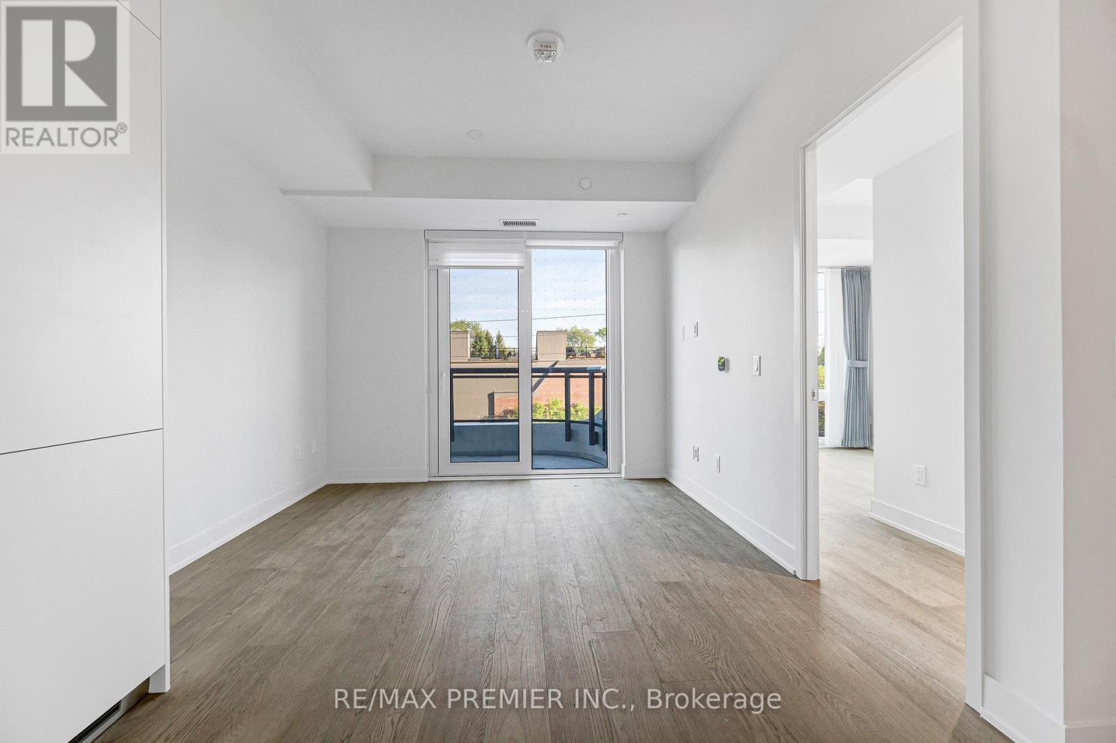 304 - 322 Dupont Street, Toronto, Ontario  M9R 1V9 - Photo 19 - C12951664