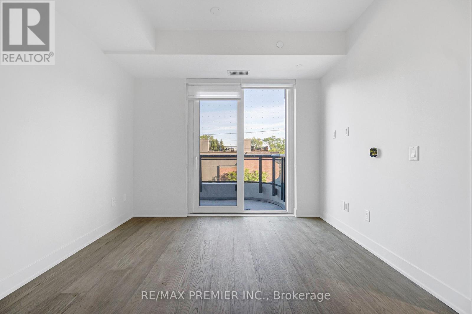 304 - 322 Dupont Street, Toronto, Ontario  M9R 1V9 - Photo 24 - C12951664