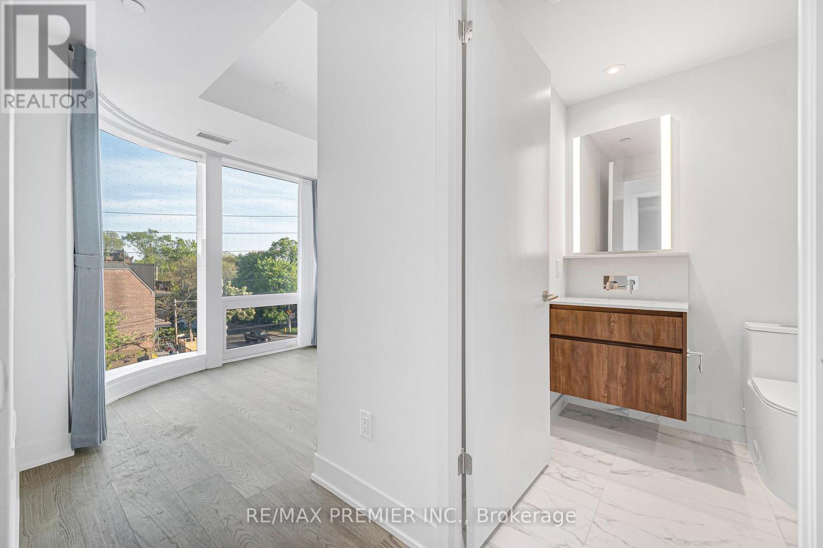304 - 322 Dupont Street, Toronto, Ontario  M9R 1V9 - Photo 28 - C12951664