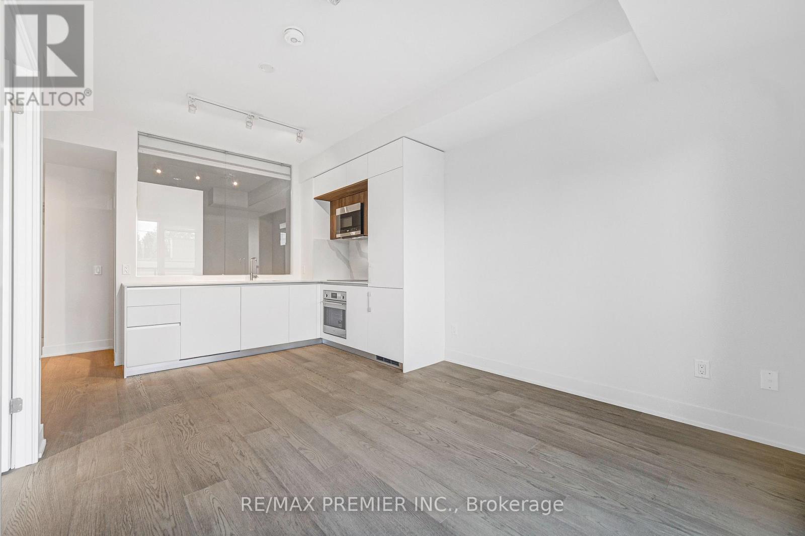 304 - 322 Dupont Street, Toronto, Ontario  M9R 1V9 - Photo 27 - C12951664