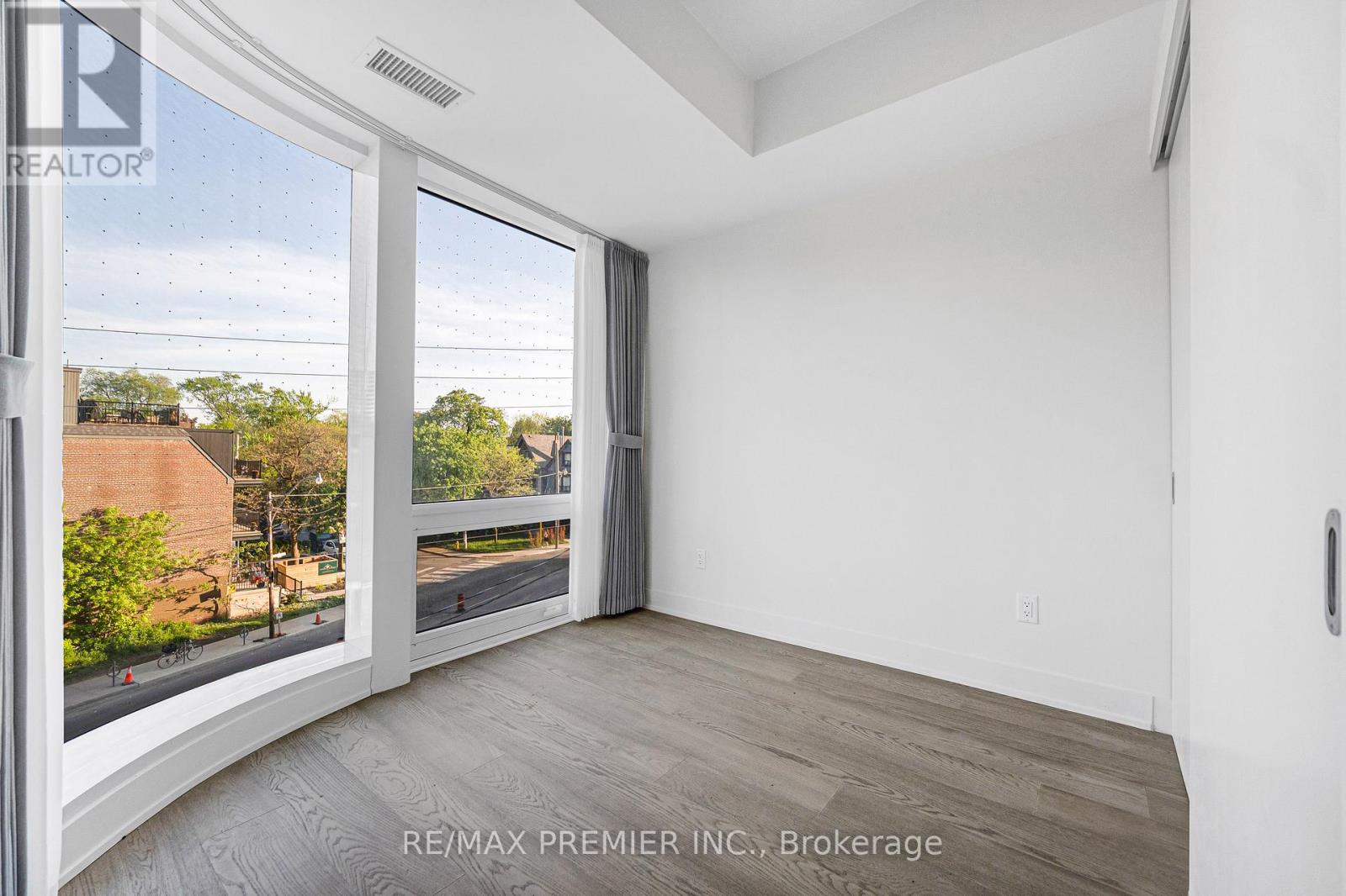304 - 322 Dupont Street, Toronto, Ontario  M9R 1V9 - Photo 30 - C12951664