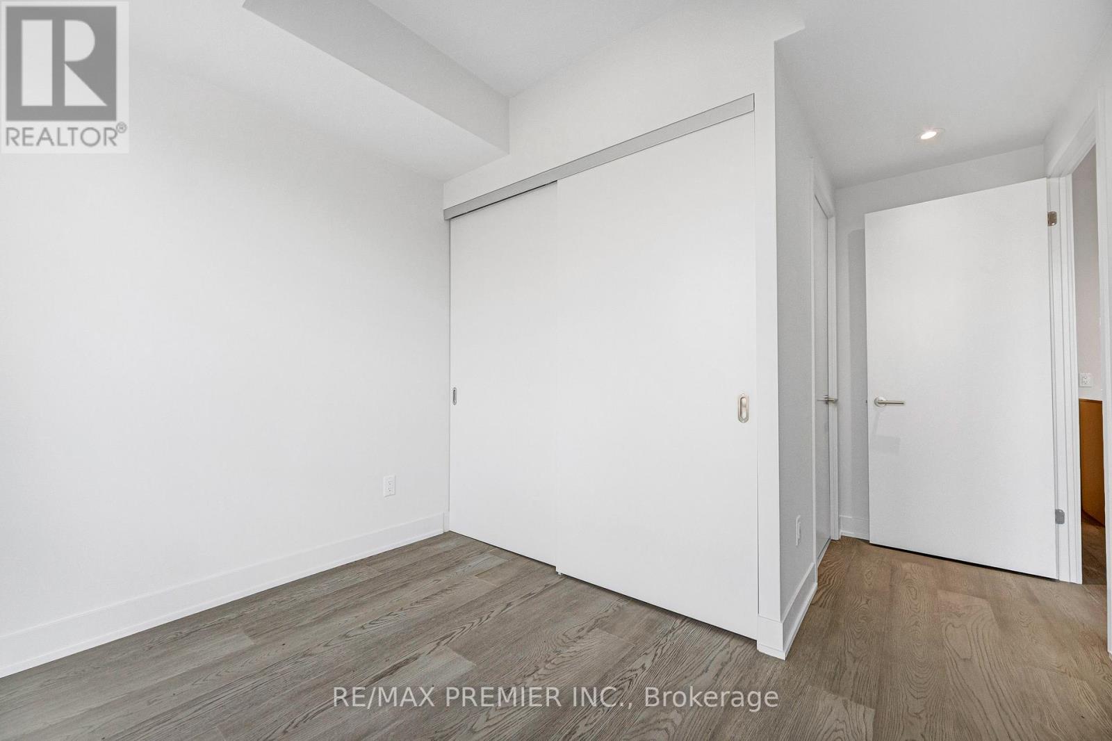 304 - 322 Dupont Street, Toronto, Ontario  M9R 1V9 - Photo 31 - C12951664