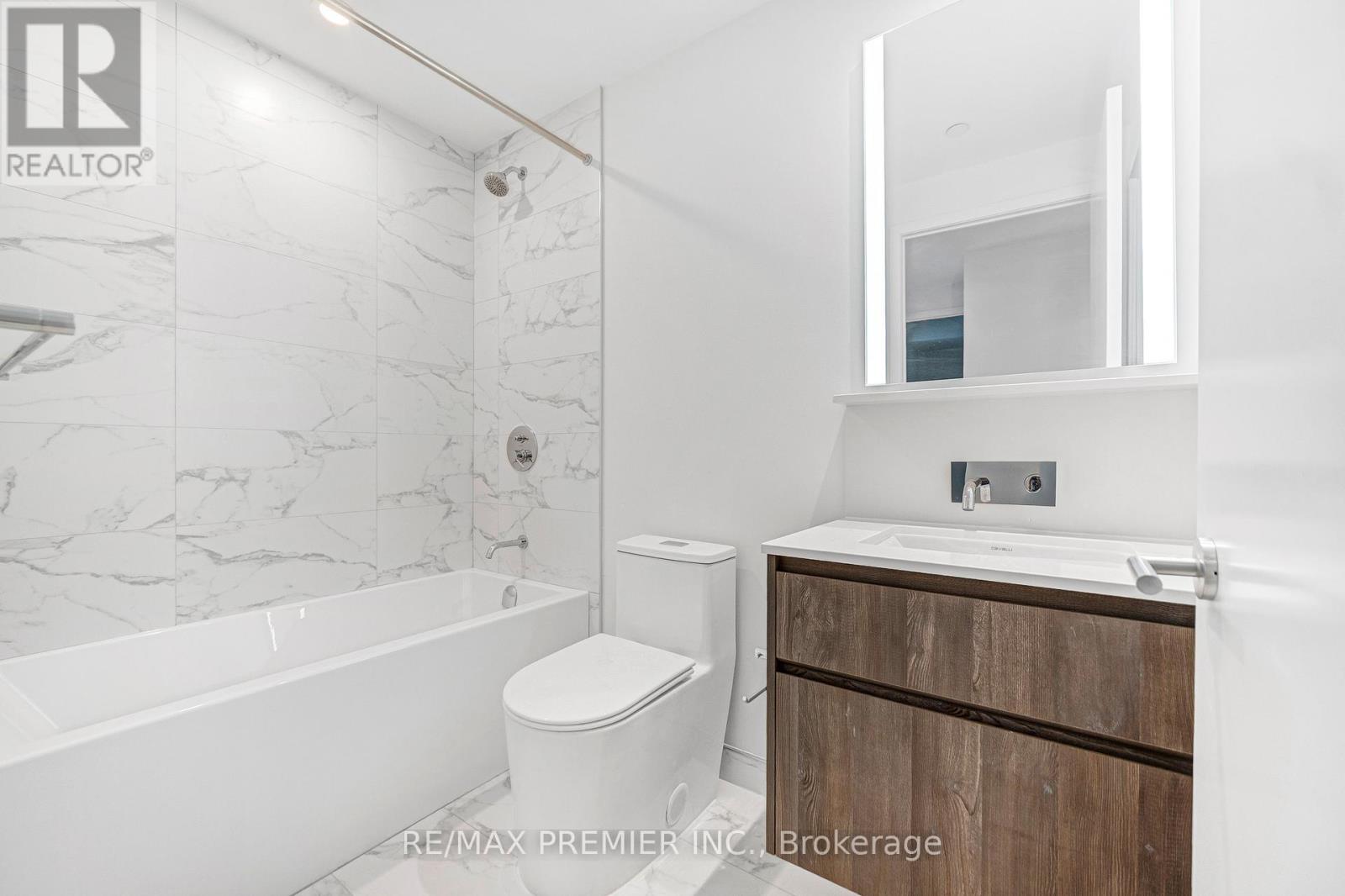 304 - 322 Dupont Street, Toronto, Ontario  M9R 1V9 - Photo 7 - C12951664