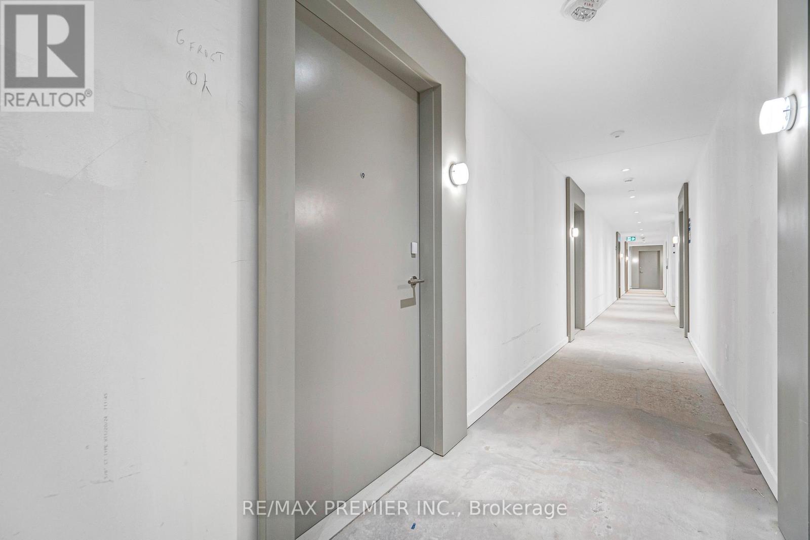 304 - 322 Dupont Street, Toronto, Ontario  M9R 1V9 - Photo 5 - C12951664