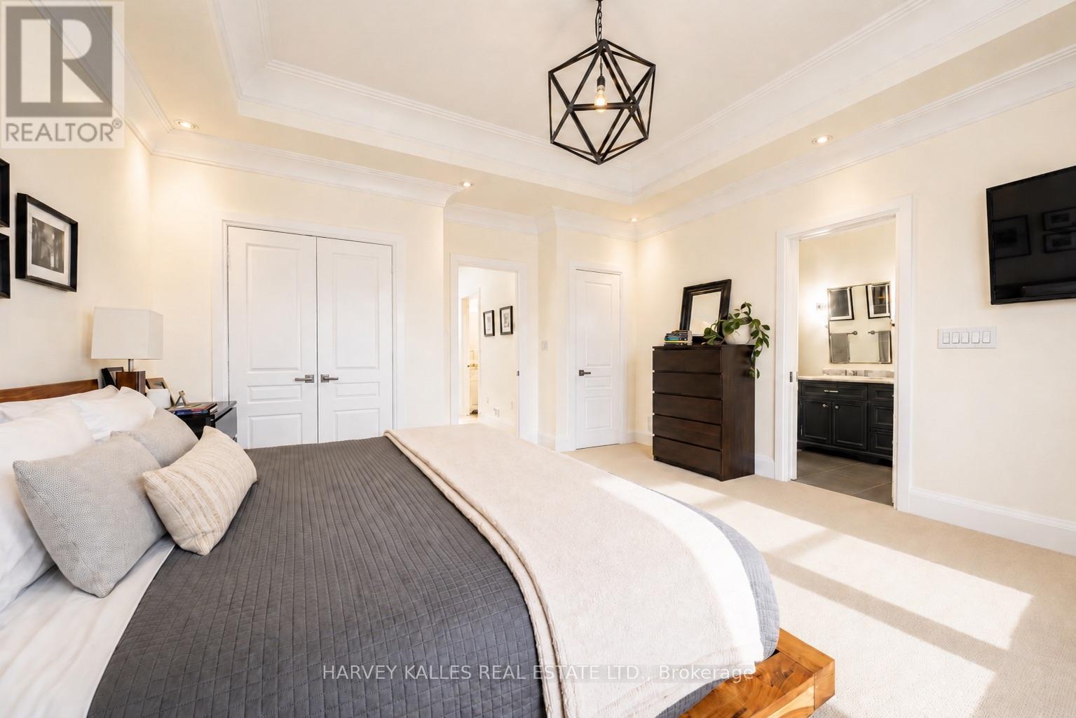 488 Arlington Avenue, Toronto, Ontario  M6C 3A2 - Photo 40 - C12995338