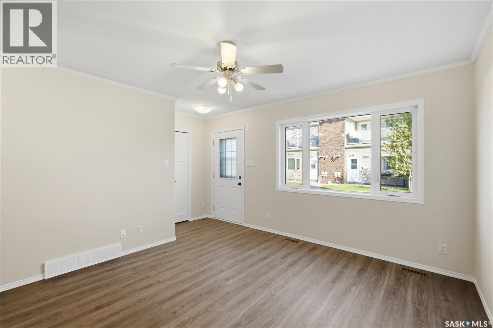 703 1022 Hampton Circle, Saskatoon, Saskatchewan  S7R 0K3 - Photo 12 - SK037090