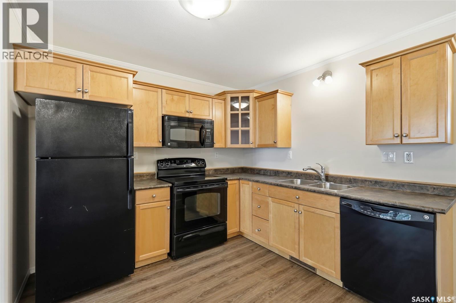 703 1022 Hampton Circle, Saskatoon, Saskatchewan  S7R 0K3 - Photo 15 - SK037090