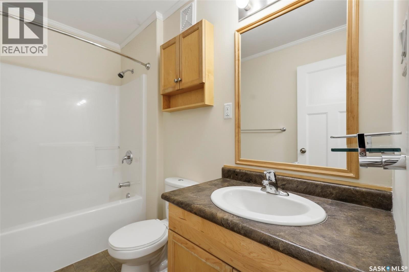703 1022 Hampton Circle, Saskatoon, Saskatchewan  S7R 0K3 - Photo 22 - SK037090