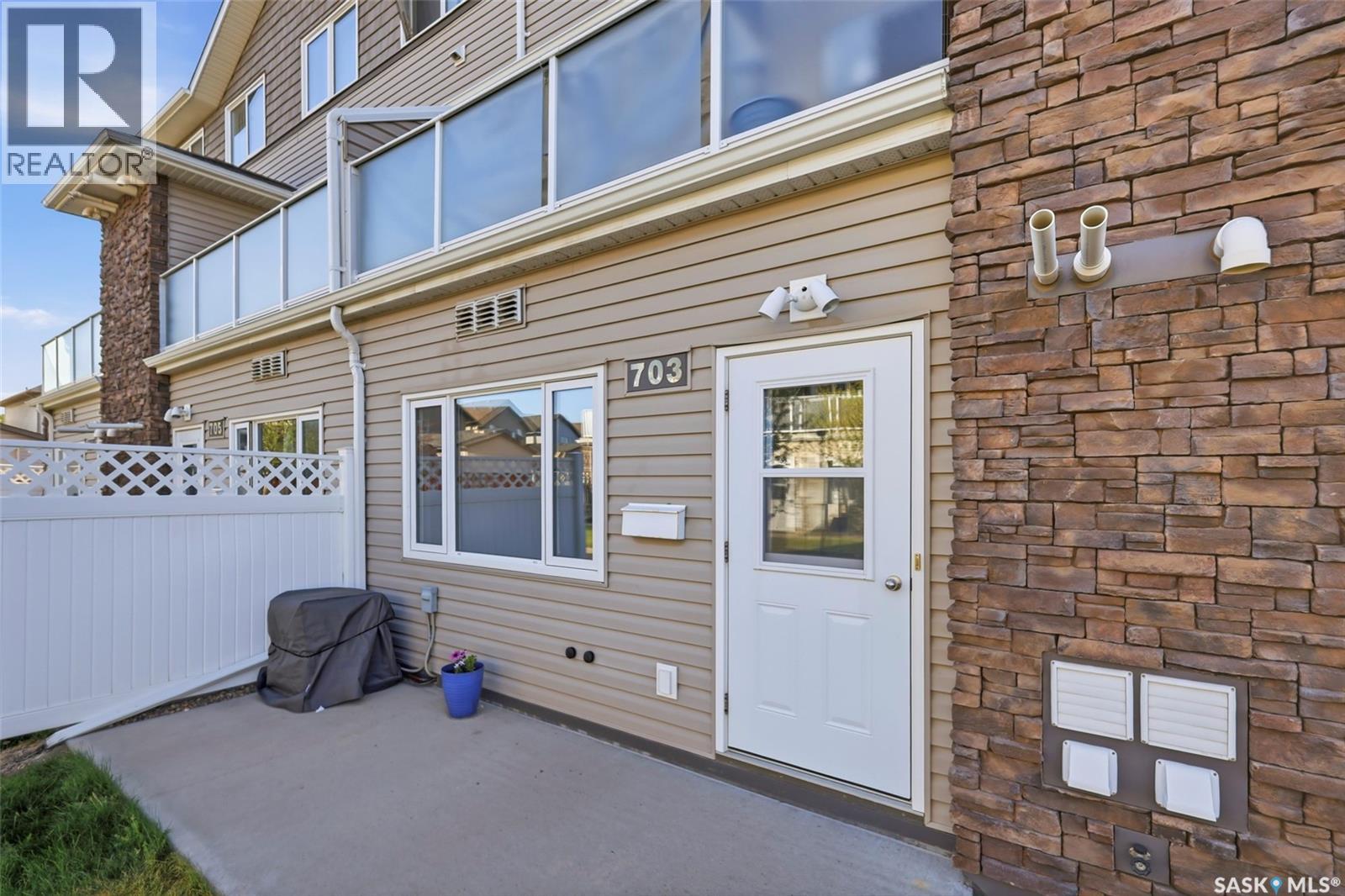 703 1022 Hampton Circle, Saskatoon, Saskatchewan  S7R 0K3 - Photo 7 - SK037090