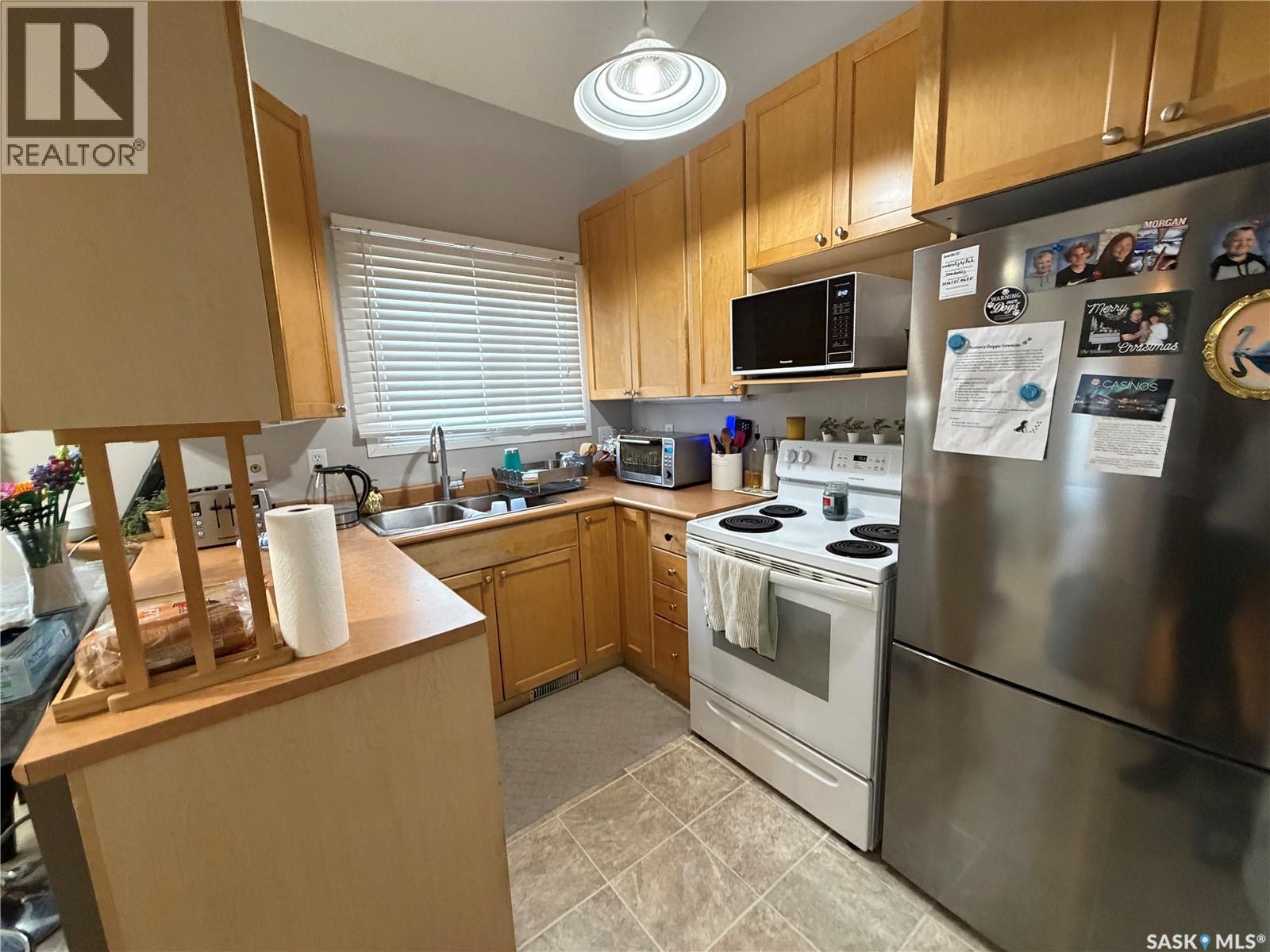 49 331 Pendygrasse Road, Saskatoon, Saskatchewan  S7M 4R3 - Photo 4 - SK037038