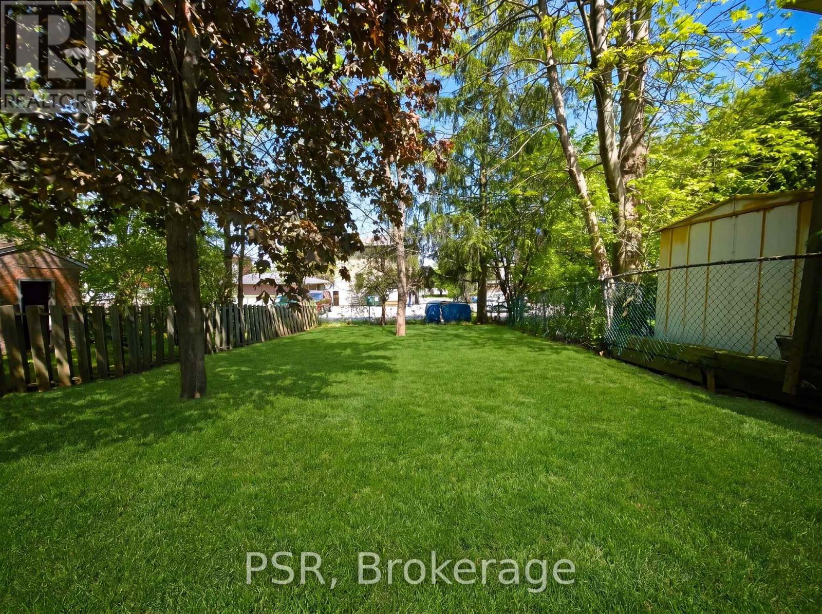 11 Elmsdale Drive, Kitchener, Ontario  N2E 1H7 - Photo 24 - X13172644