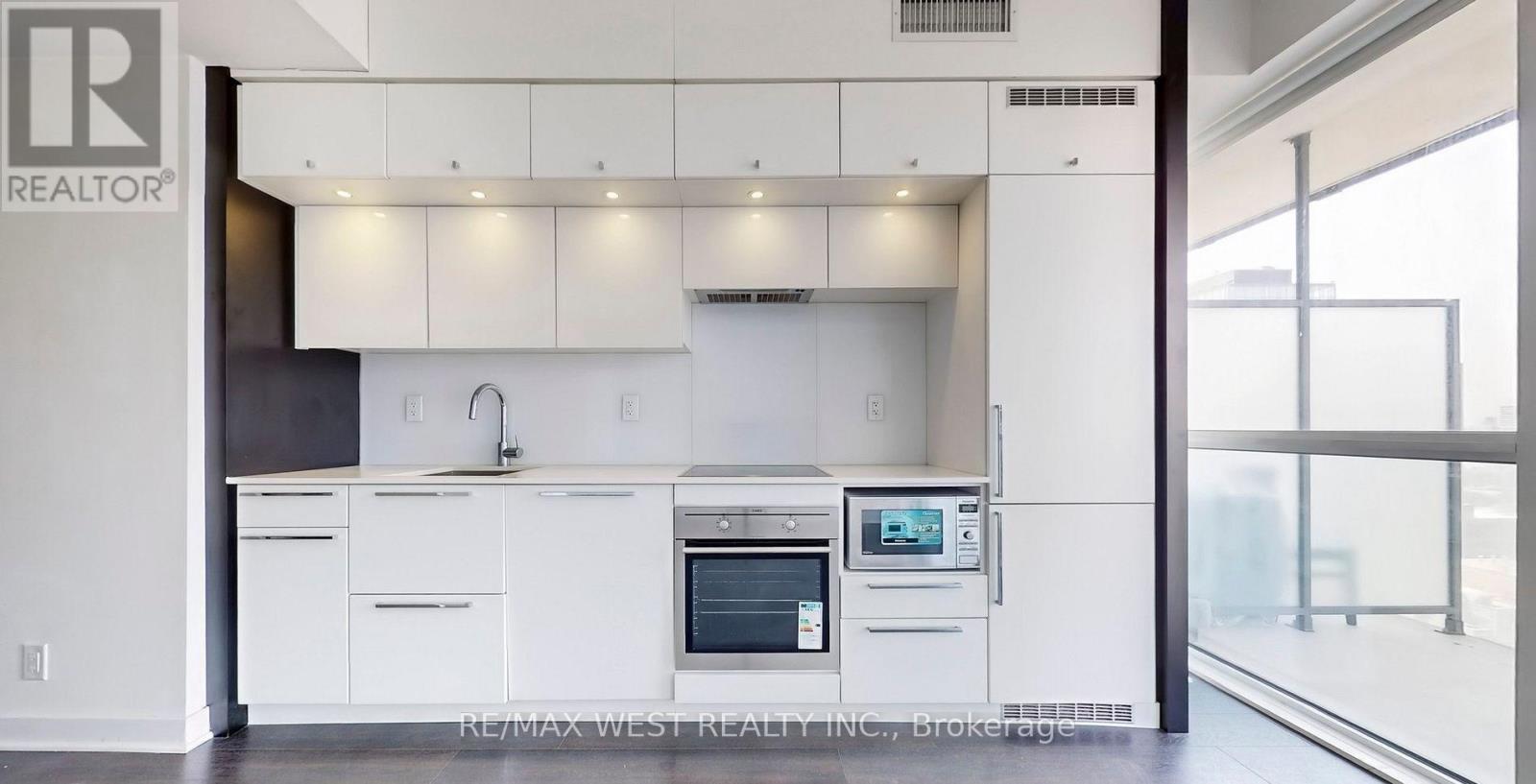 1106 - 15 Grenville Street, Toronto, Ontario  M4Y 1A1 - Photo 10 - C13170276