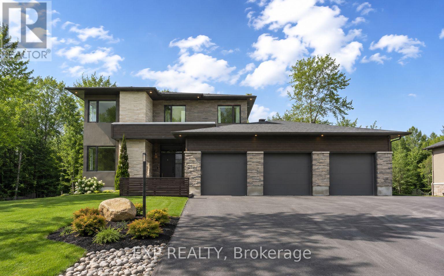 1961 Cedarlakes Way, Ottawa, Ontario  K4P 1P2 - Photo 1 - X12738824