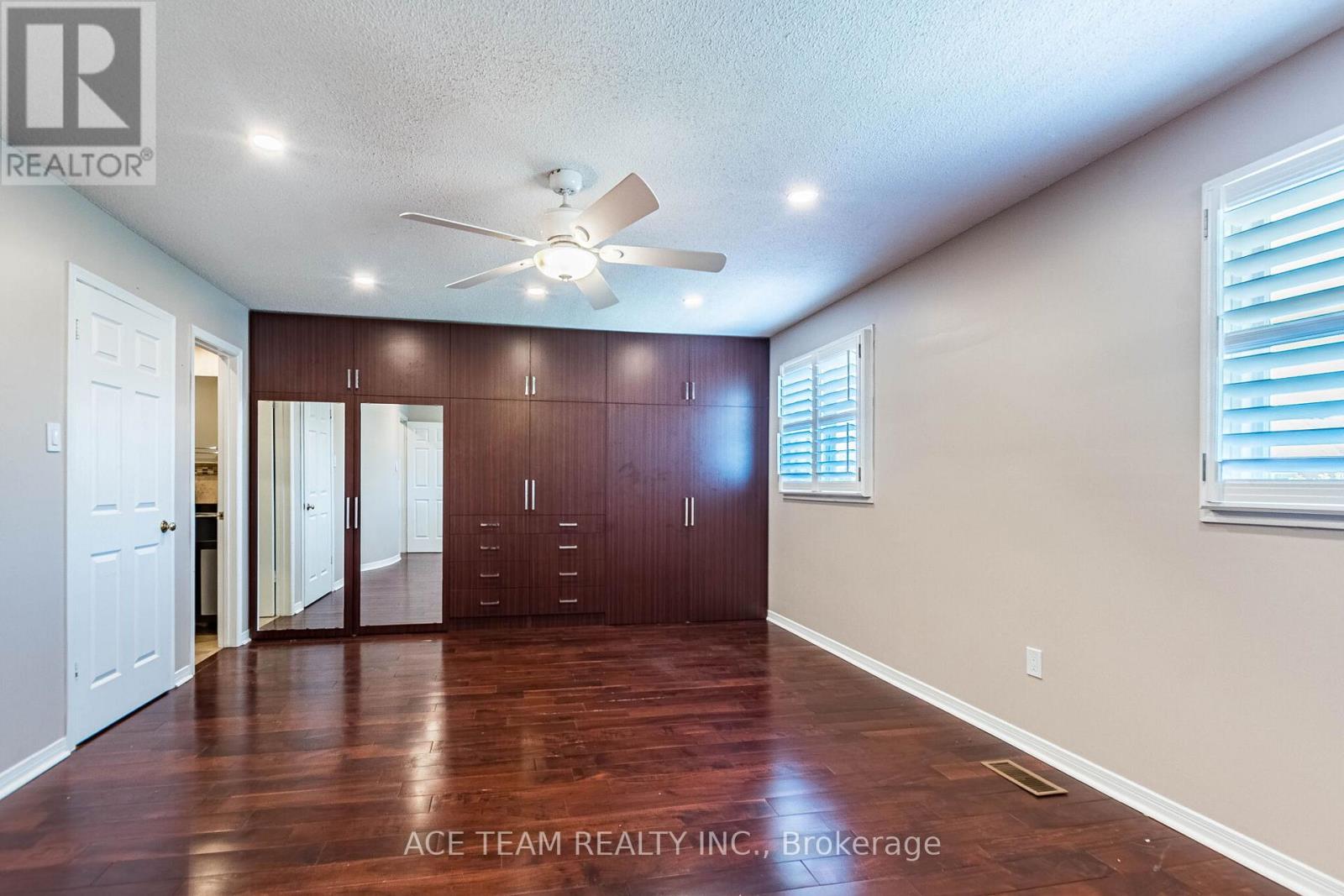 5740 Invergordon Lane, Mississauga, Ontario  L5M 4P8 - Photo 29 - W13169196