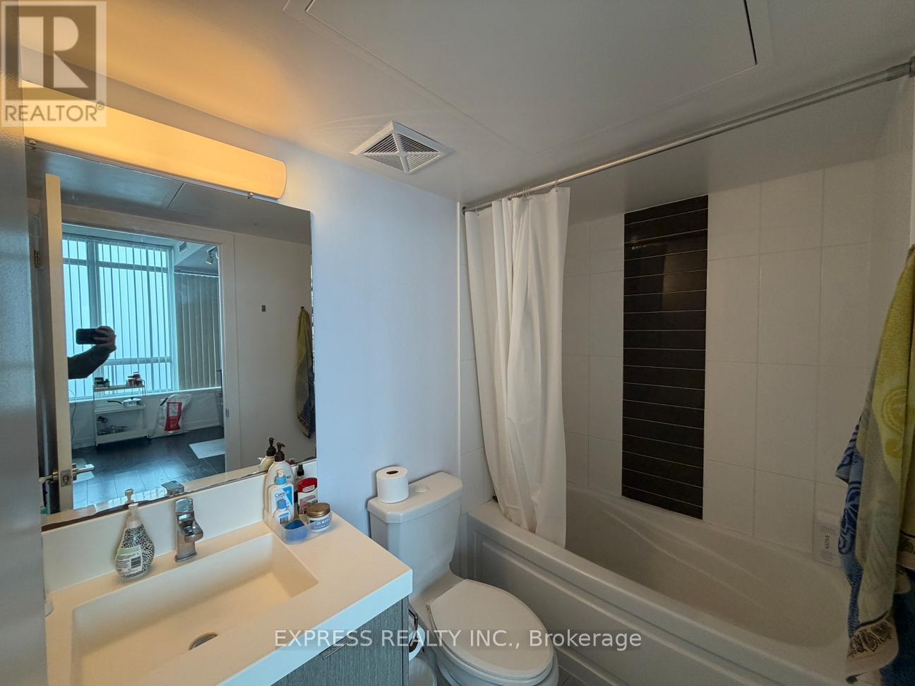 2908 - 365 Church Street, Toronto, Ontario  M5B 0B5 - Photo 5 - C13175418