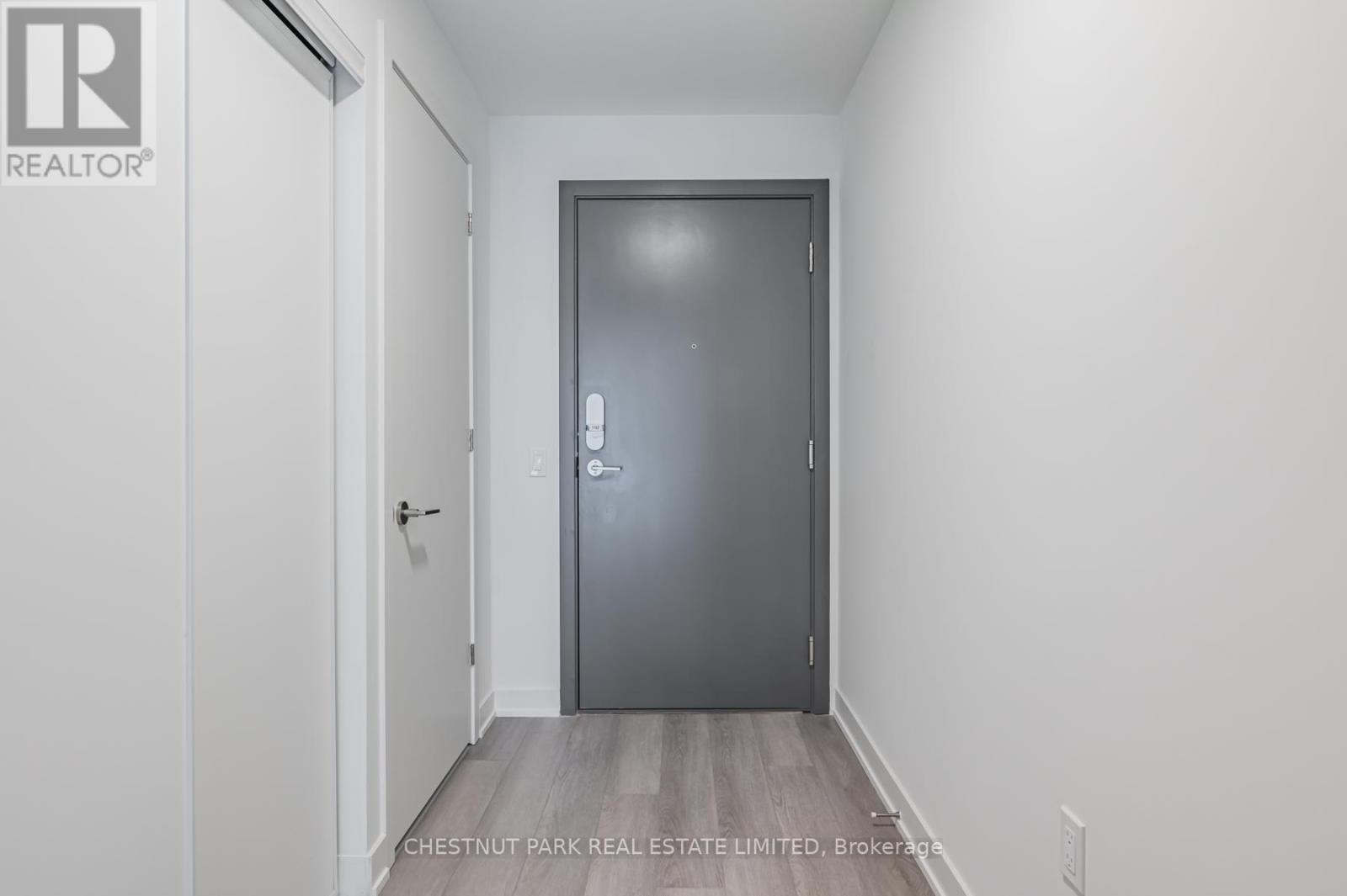 1102 - 9 Tecumseth Street, Toronto, Ontario  M5V 0S5 - Photo 2 - C13175448